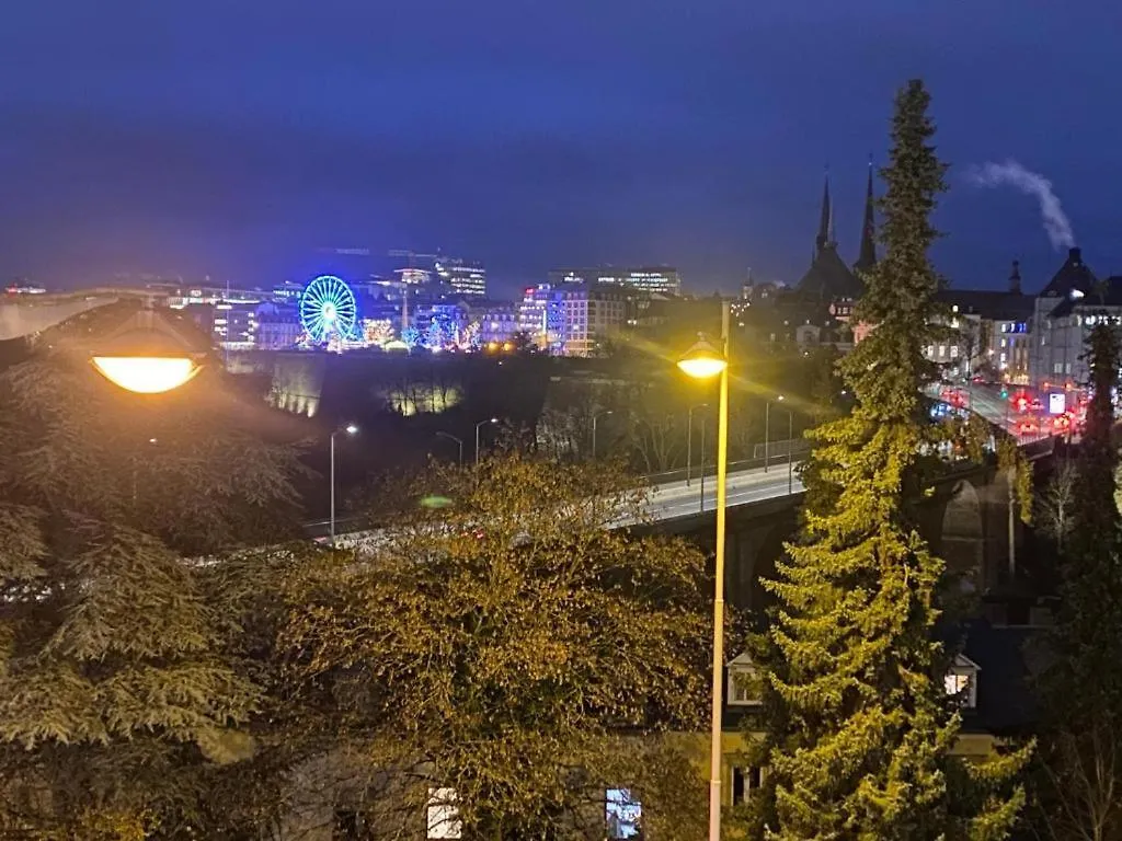 Chic Central Luxembourg Flat לוקסמבורג